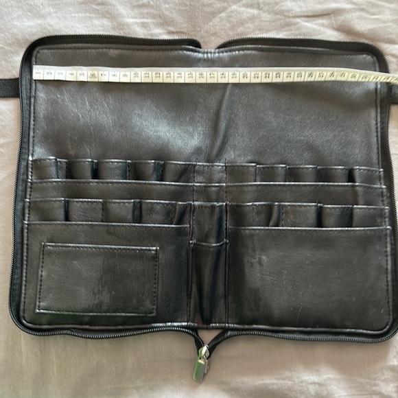 💕3/$20 Makeup Brush waist caddy - Picture 3 of 7